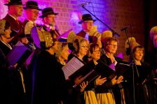 20.12.2022 Adventkonzert Chor- und Volkstanzgruppe Krems/Lerchenfeld